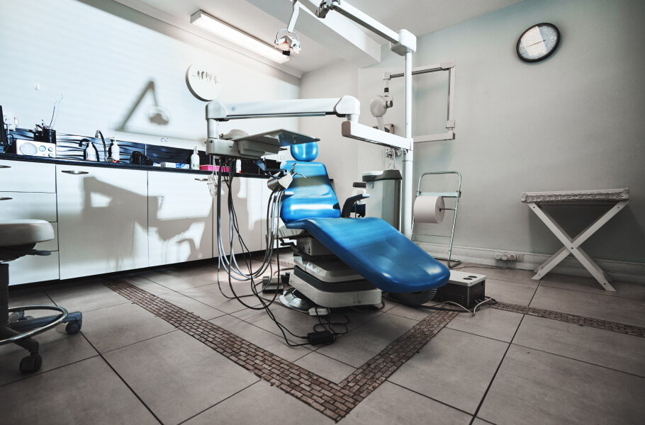 dental chair montage